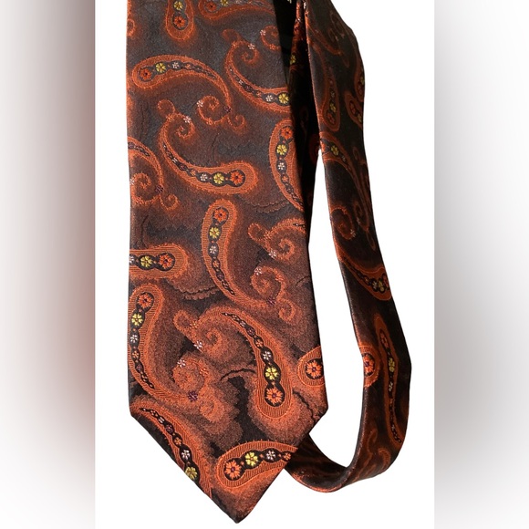 Italian Pavone Silk Tie - Picture 3 of 8